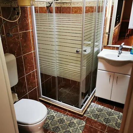 Anci Vendeghaz Apartamento *